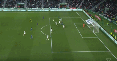 [国内足球]吴俊杰头球被扑 随后补射扳平比分